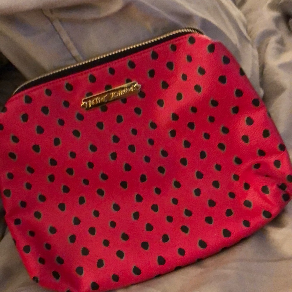 Make up case